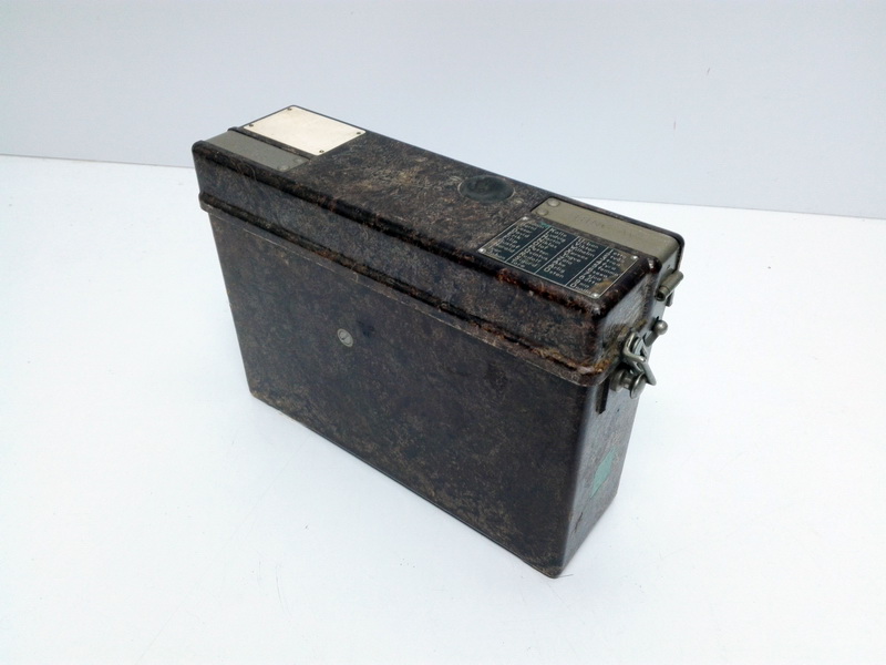 telefono campaña militar ericsson baquelita metal 19x26x8 1u